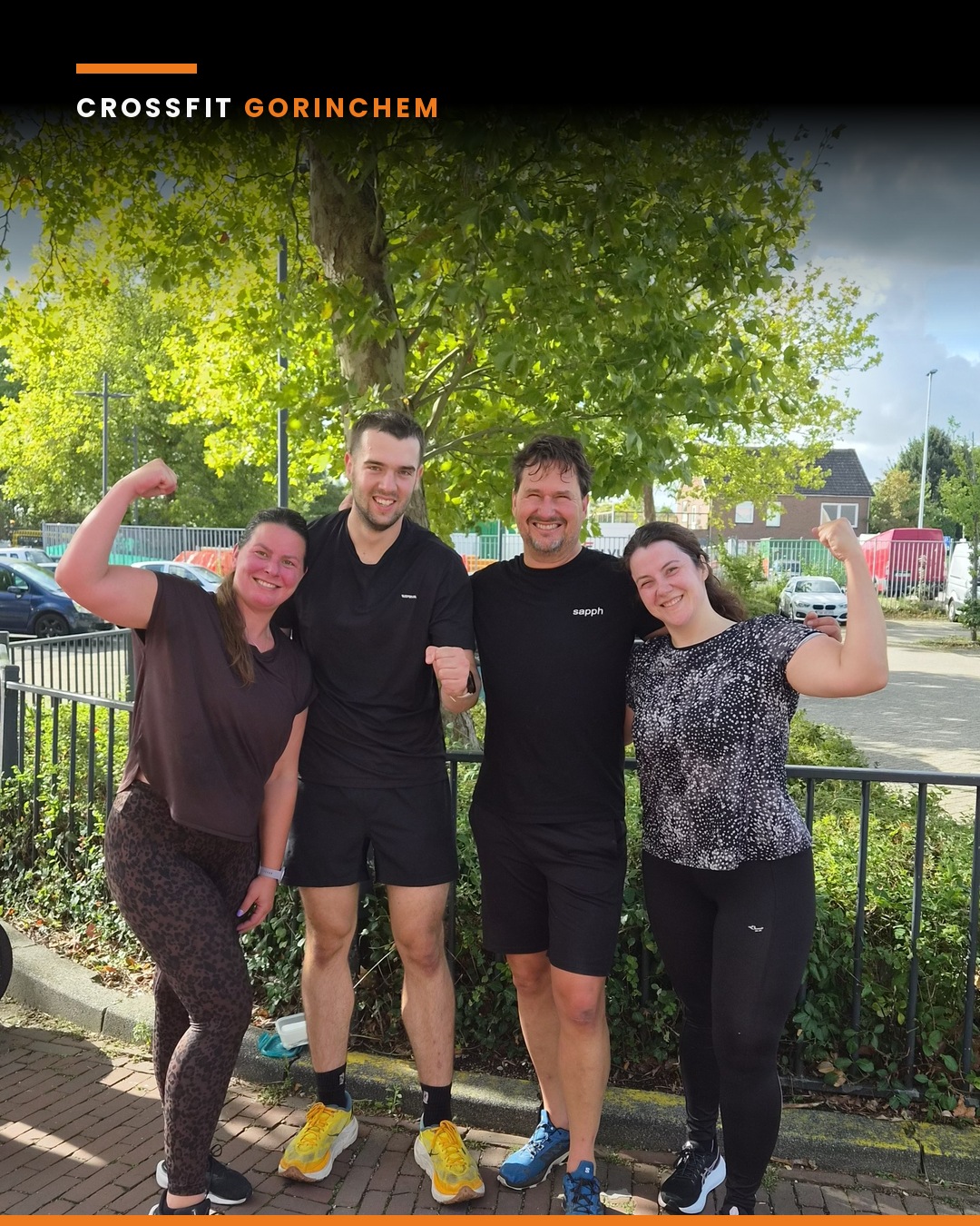 Bootcamp-groep buiten trainen zonder materiaal